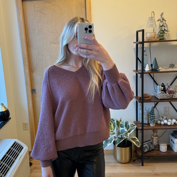 Dress Up Brand Boucle Slouchy Sweater - Picture 4 of 7